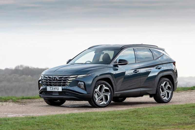 (Photo) Hyundai TUCSON named Best Used Family SUV at 2025 WhatCar Used Car Awards